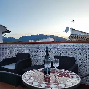 Casa Blanca W Sercu Andaluzji / / Montecorto